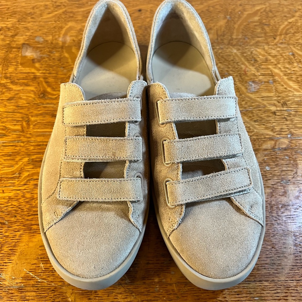 Freda Salvador LIBBY D’ORSAY SNEAKERS Stucco Suede Size 7.5 Like new.
